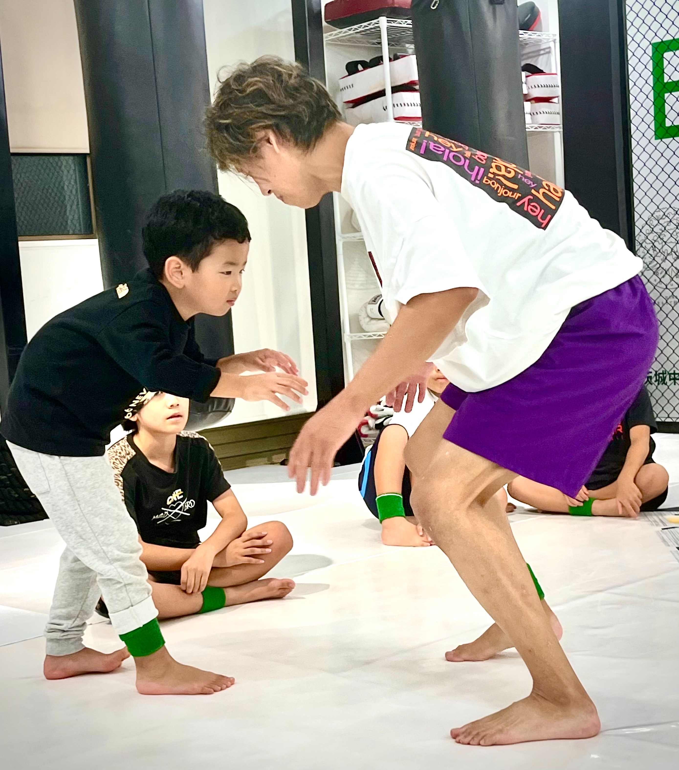 絵を描く子ども