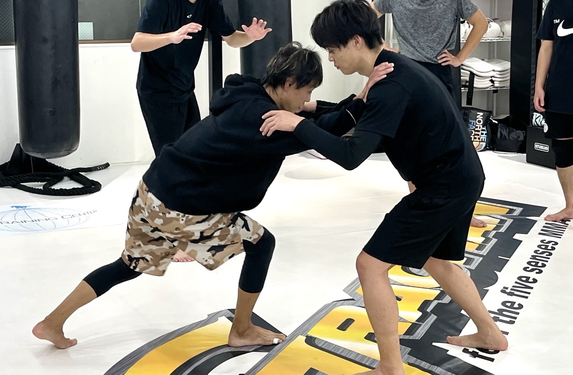 レスリング練習風景